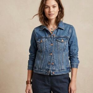 Gap Icon Denim Trucker Jacket Indigo Wash Blue Size SP Boho Classic Retro